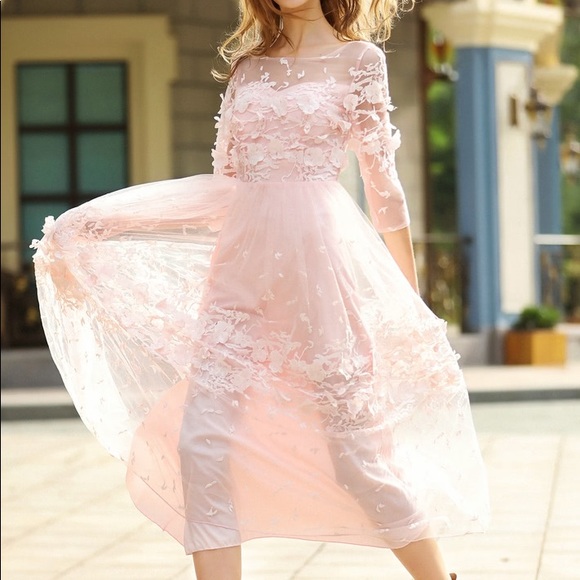 🆕👛Stunning Peach 3D Floral maxi dress - Picture 4 of 6
